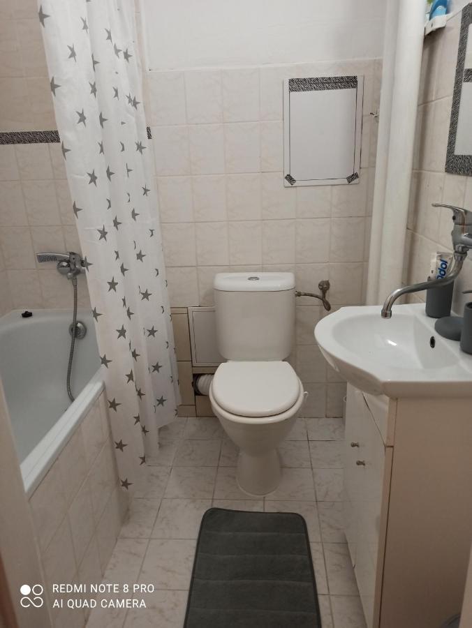 Lucka Apartment อุสตีนัดลาแบม ภายนอก รูปภาพ