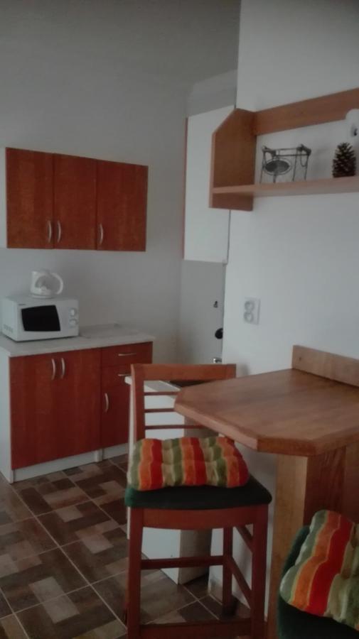 Lucka Apartment อุสตีนัดลาแบม ภายนอก รูปภาพ